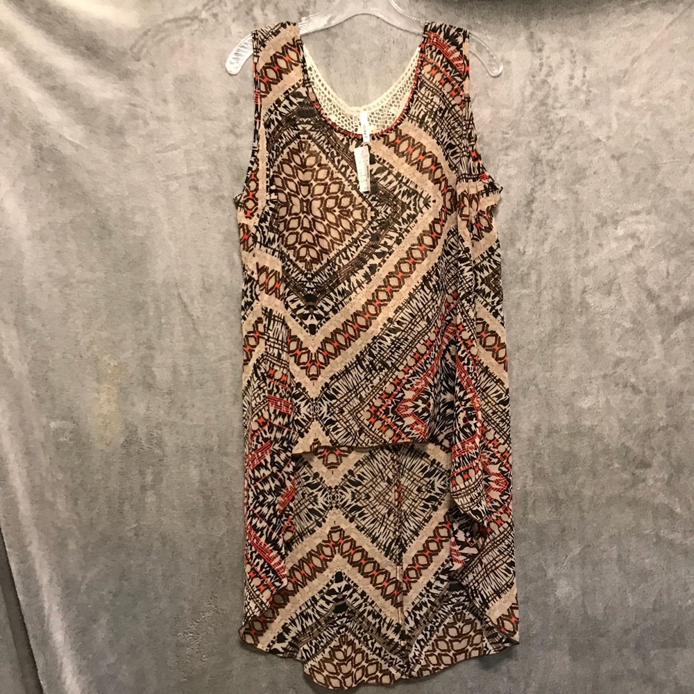 Maurice’s High-Low Top w/ Lace Back